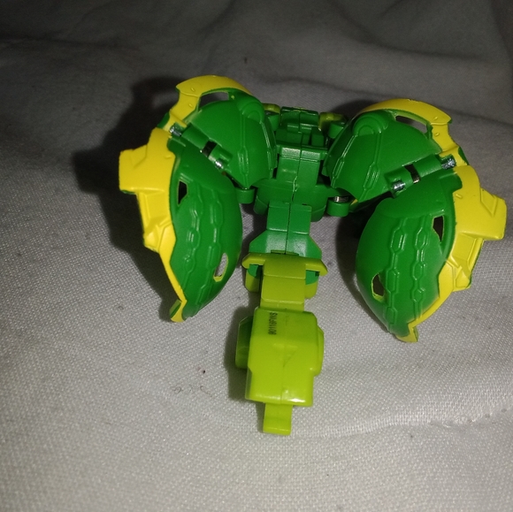 Bakugan Battle Brawlers Planet Ventus Garganoid Ultra B400 - Picture 7 of 10